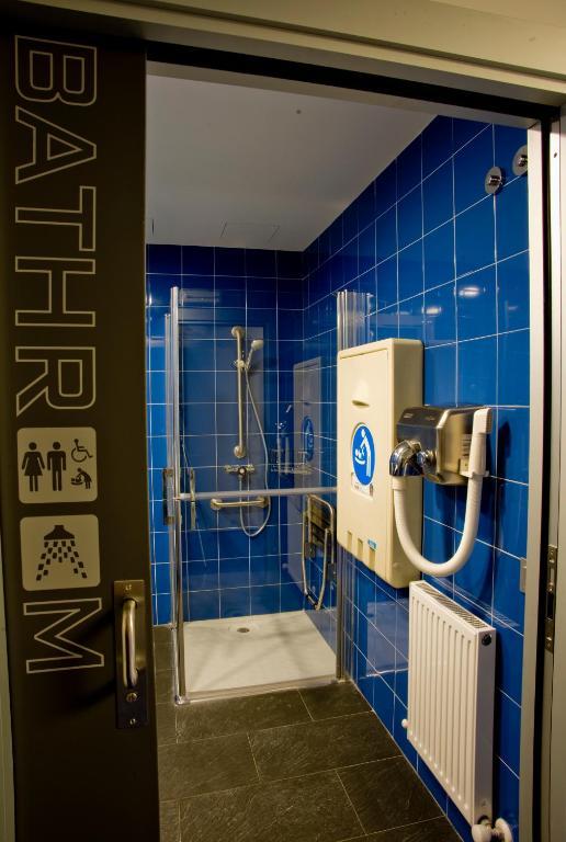 Bbk Bilbao Good Hostel Oda fotoğraf