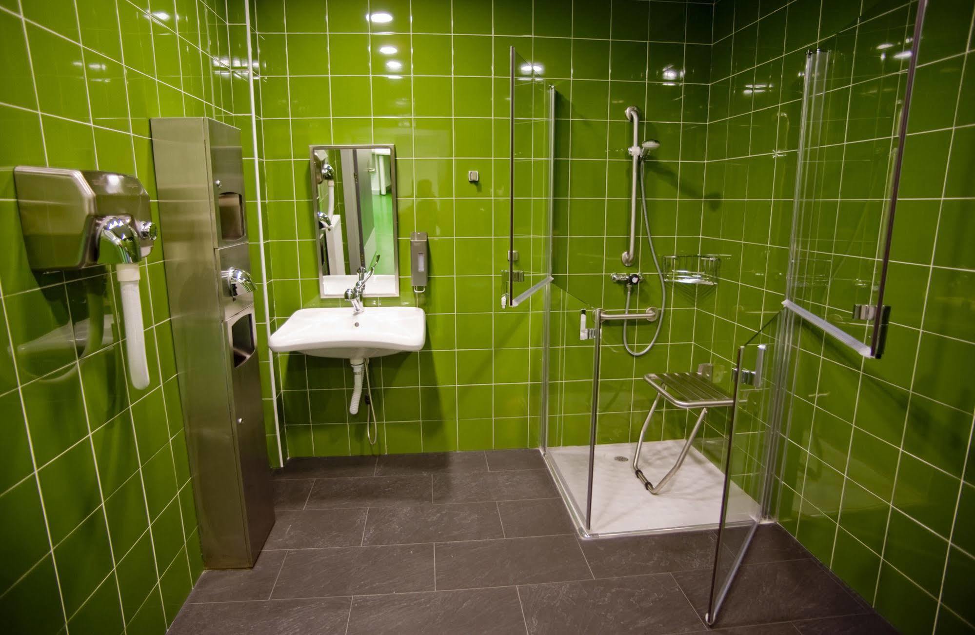 Bbk Bilbao Good Hostel Dış mekan fotoğraf